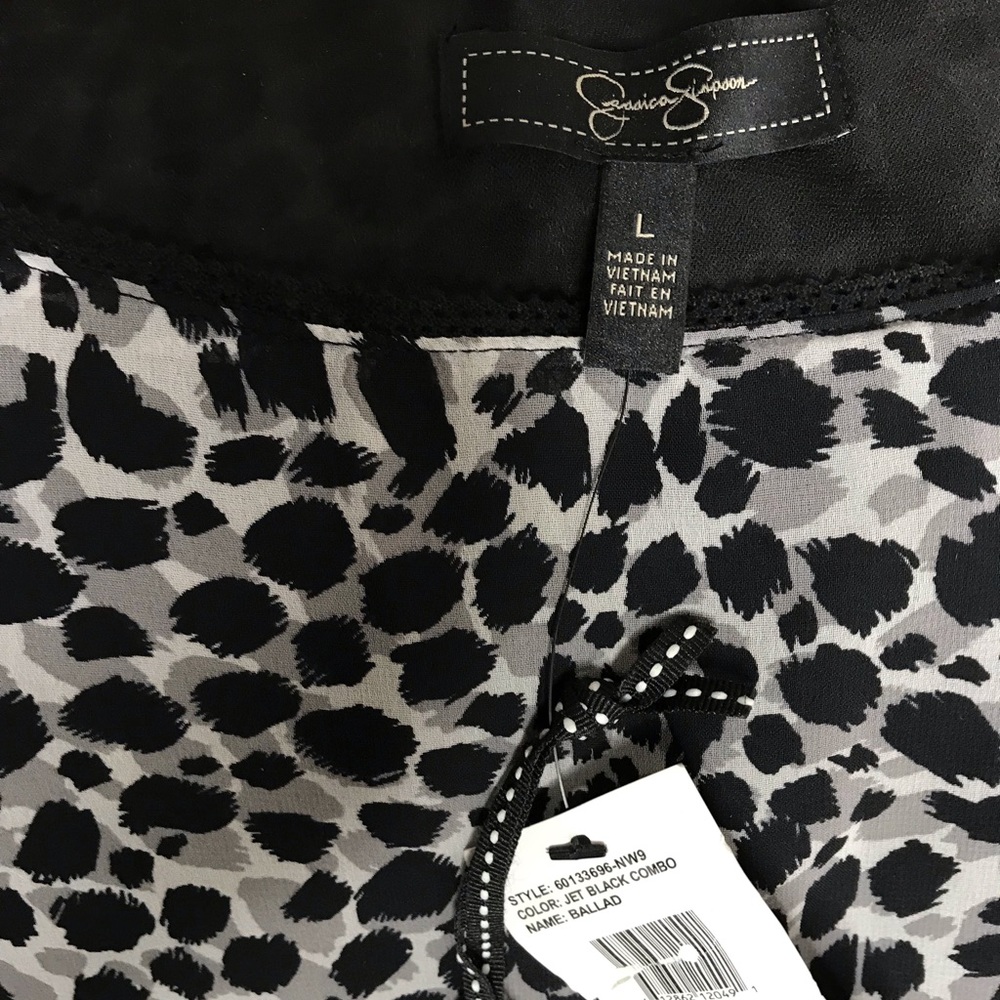 Jessica Simpson Tunic - Picture 3 of 4